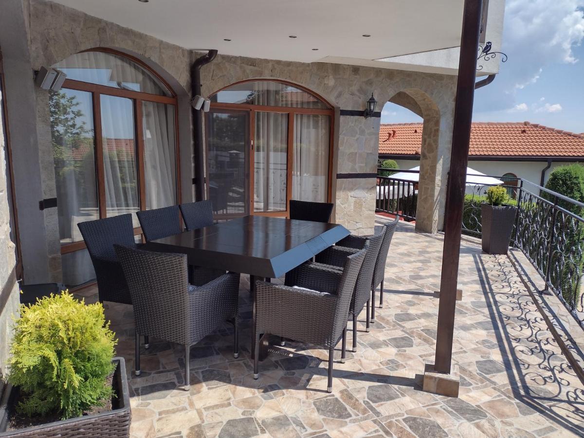 Къща За Гости Мускат 2 Aheloy Exterior foto