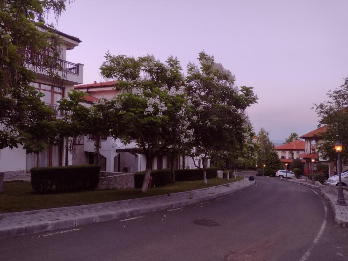 Къща За Гости Мускат 2 Aheloy Exterior foto